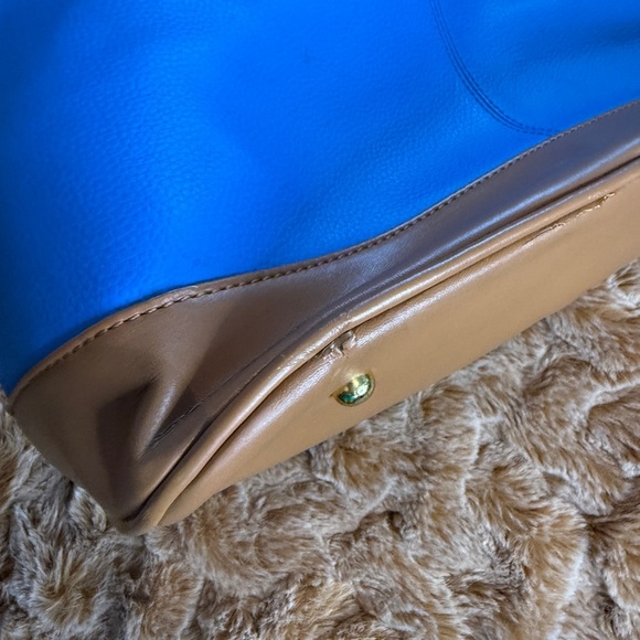 Joy & Iman Blue and Tan Handbag - Picture 8 of 16